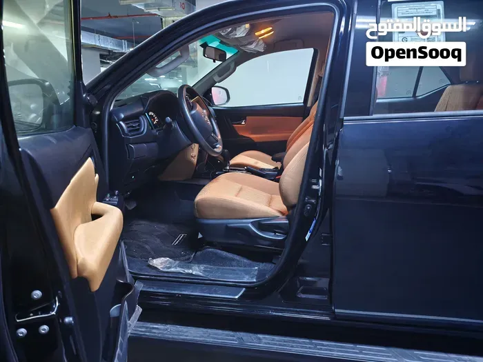 Toyota Fortuner 2024 photo 4