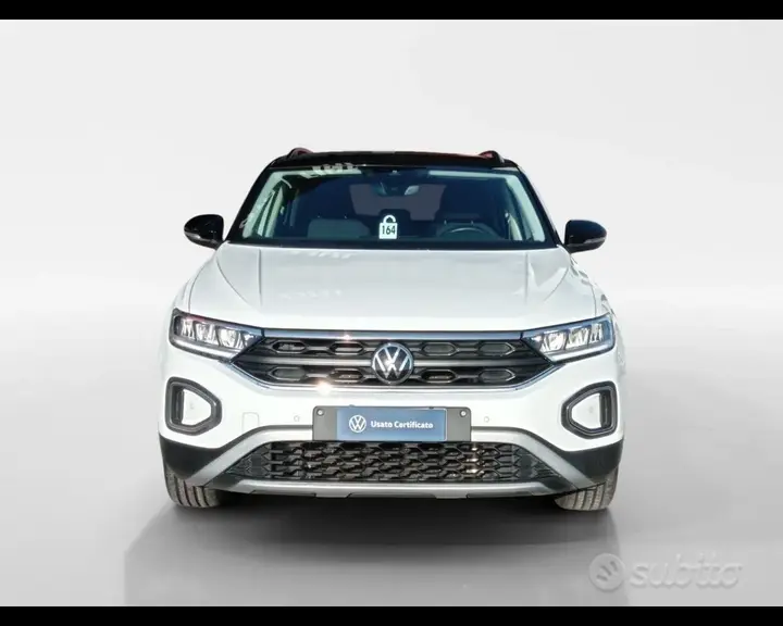 Volkswagen T-Roc 2022 photo 2