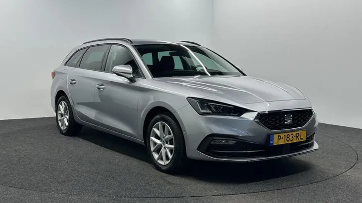 Seat Leon 2022 photo 3