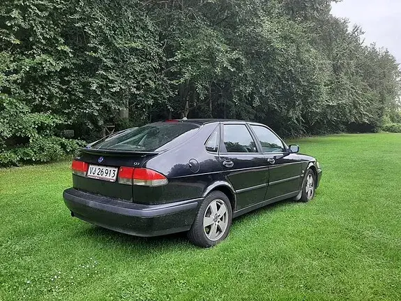 Saab 9-3 2003 photo 2