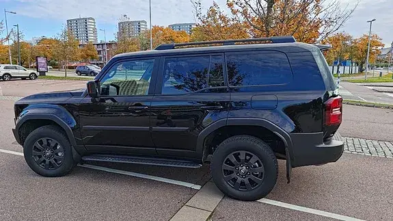 Toyota Land Cruiser 2025 photo 4