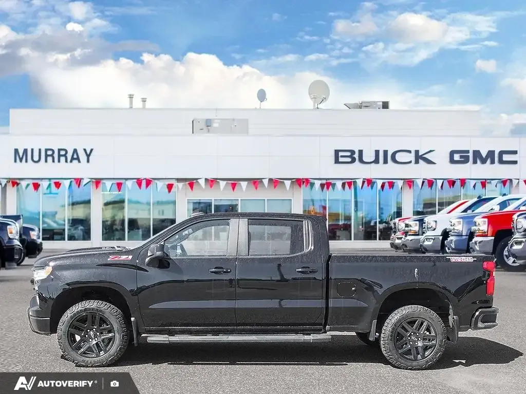 Chevrolet Silverado 1500 2025 photo 3