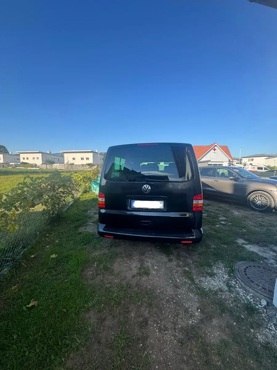 Volkswagen T5 2007 photo 3