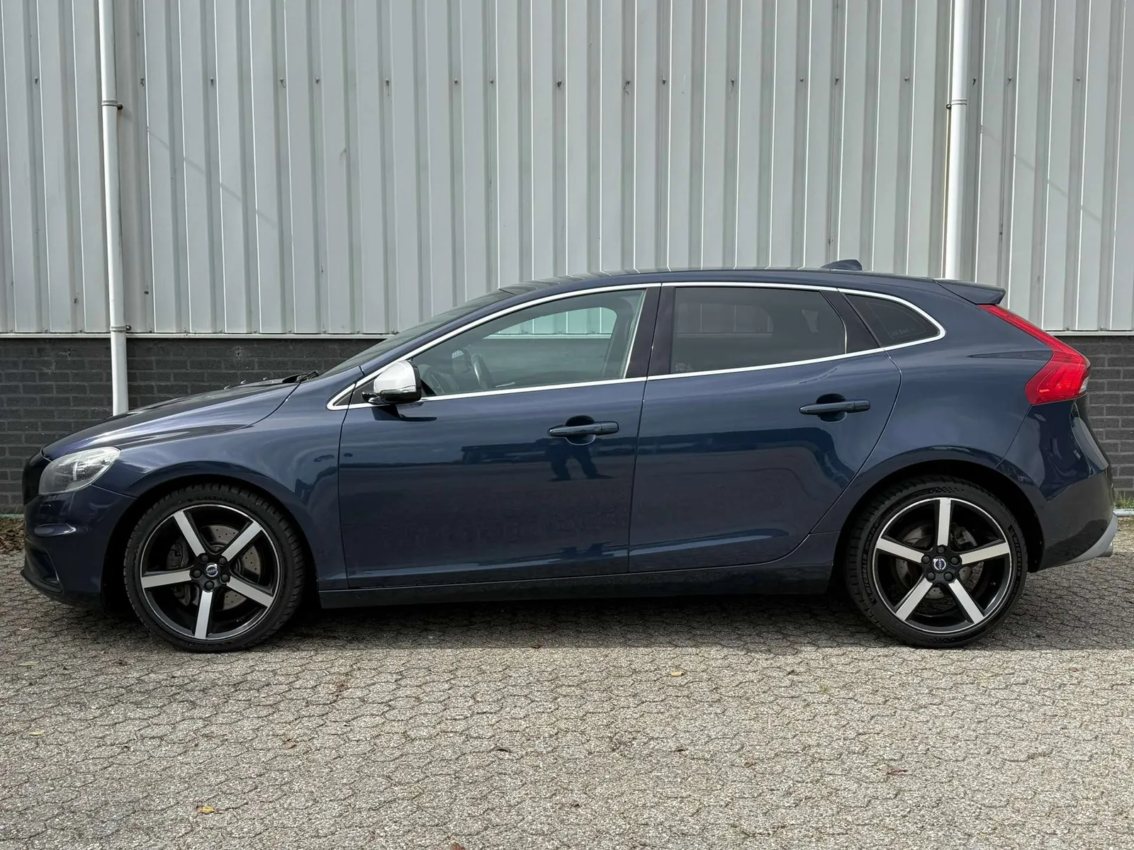 Volvo V40 2014 photo 3