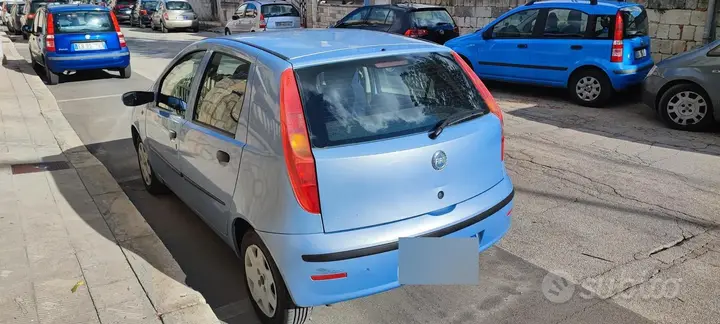 Fiat Punto 2004 photo 4