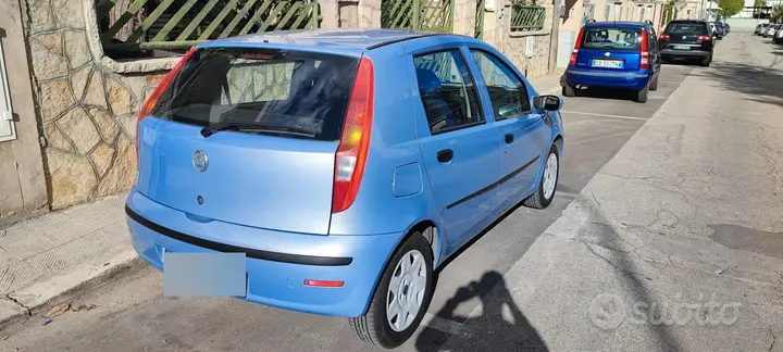 Fiat Punto 2004 photo 3