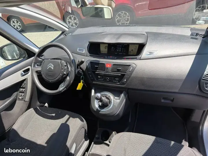 Citroen C4 Picasso 2013 photo 5