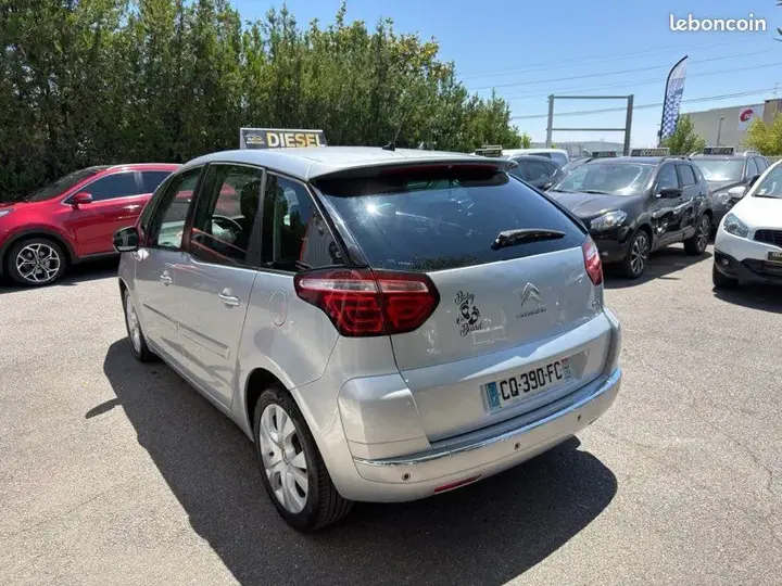 Citroen C4 Picasso 2013 photo 3