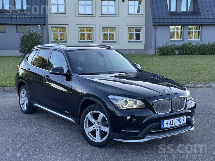 BMW X1 2015 photo 2
