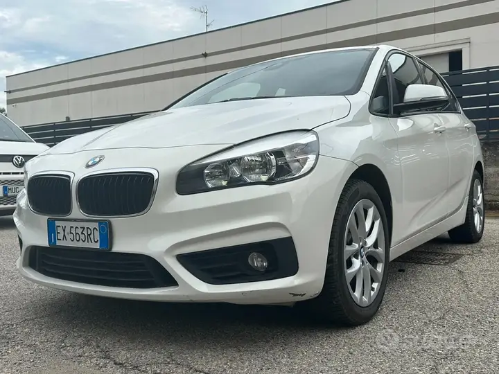 BMW 2 Series Active Tourer 2014 photo 2