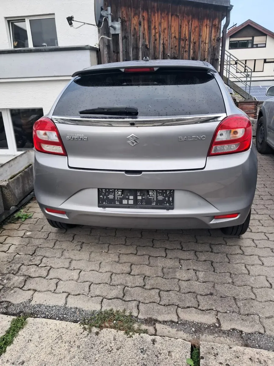Suzuki Baleno 2017 photo 3