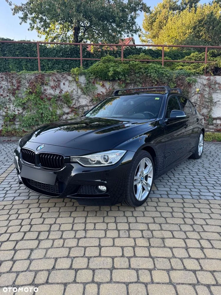 BMW Seria 3 2012 photo 2