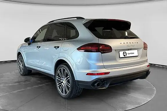 Porsche Cayenne S 2017 photo 3