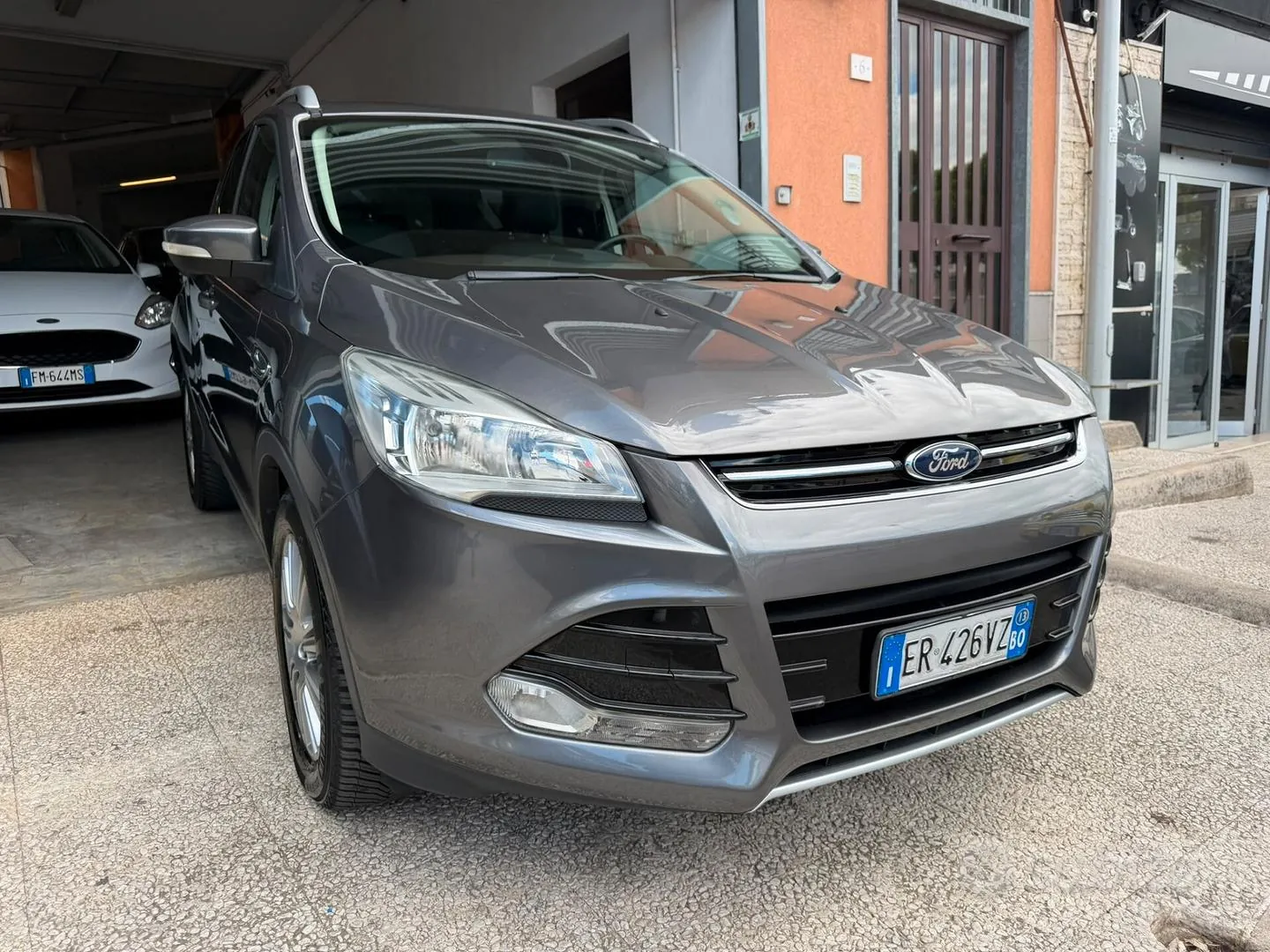 Ford Kuga 2013 photo 3