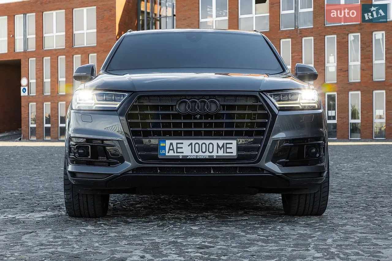 Audi Q7 2017 photo 4