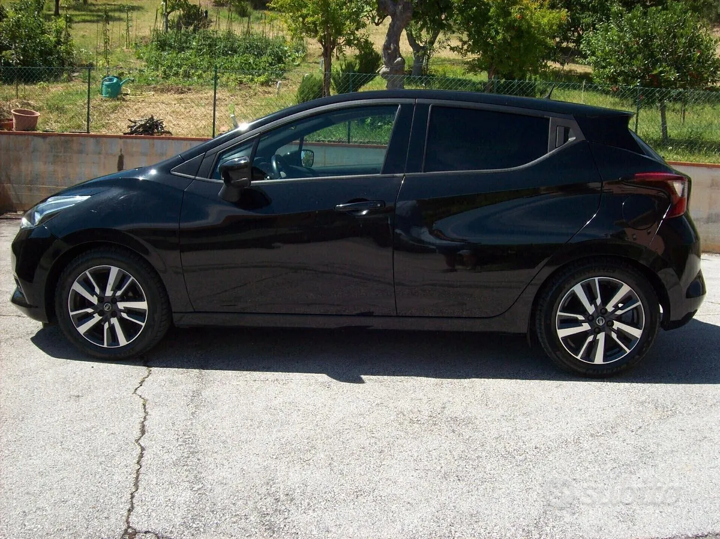 Nissan Micra 2018 photo 2