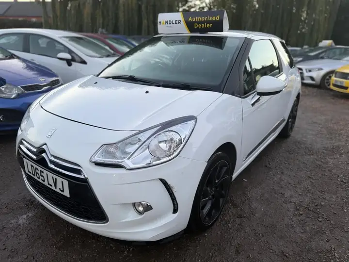 DS Automobiles Ds 3 2015 photo 3