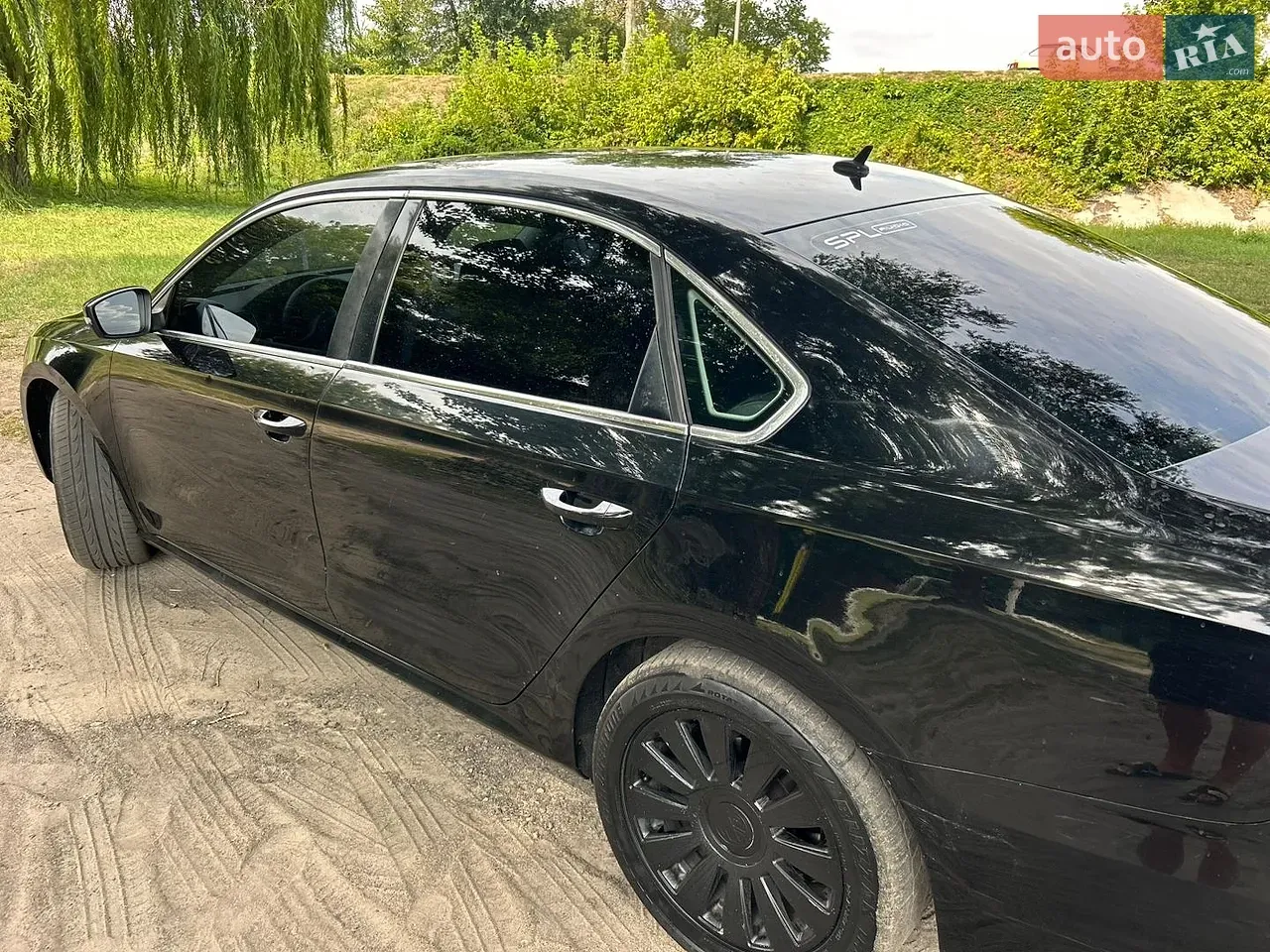 Volkswagen Passat 2013 photo 3