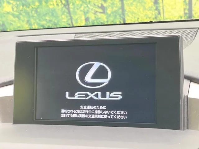 Lexus Nx200T 2000 photo 3