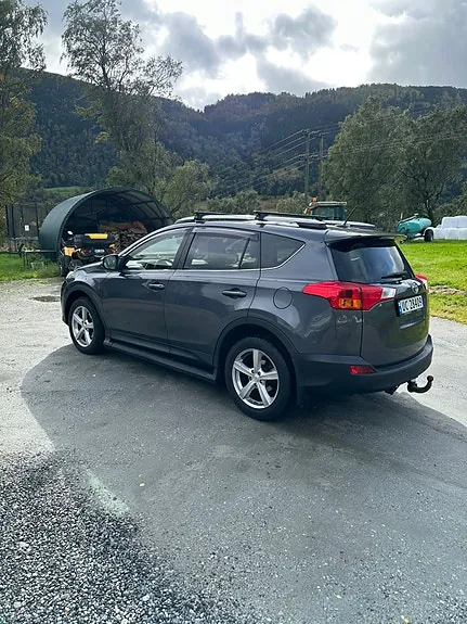 Toyota Rav4 2014 photo 5