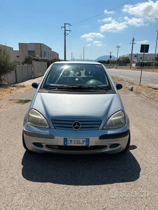 Mercedes-Benz A-Class 2004 photo 2