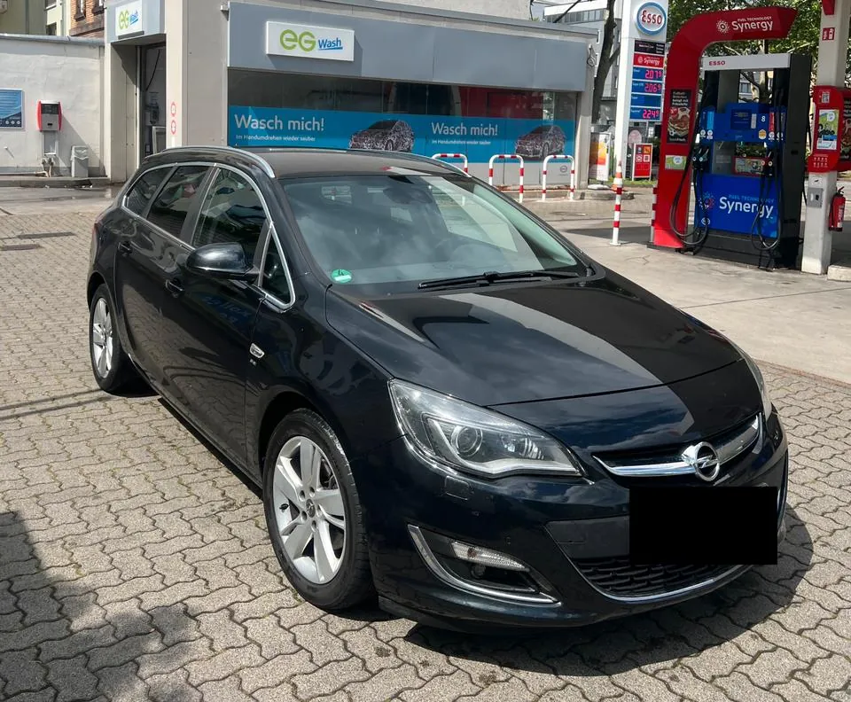 Opel Astra J