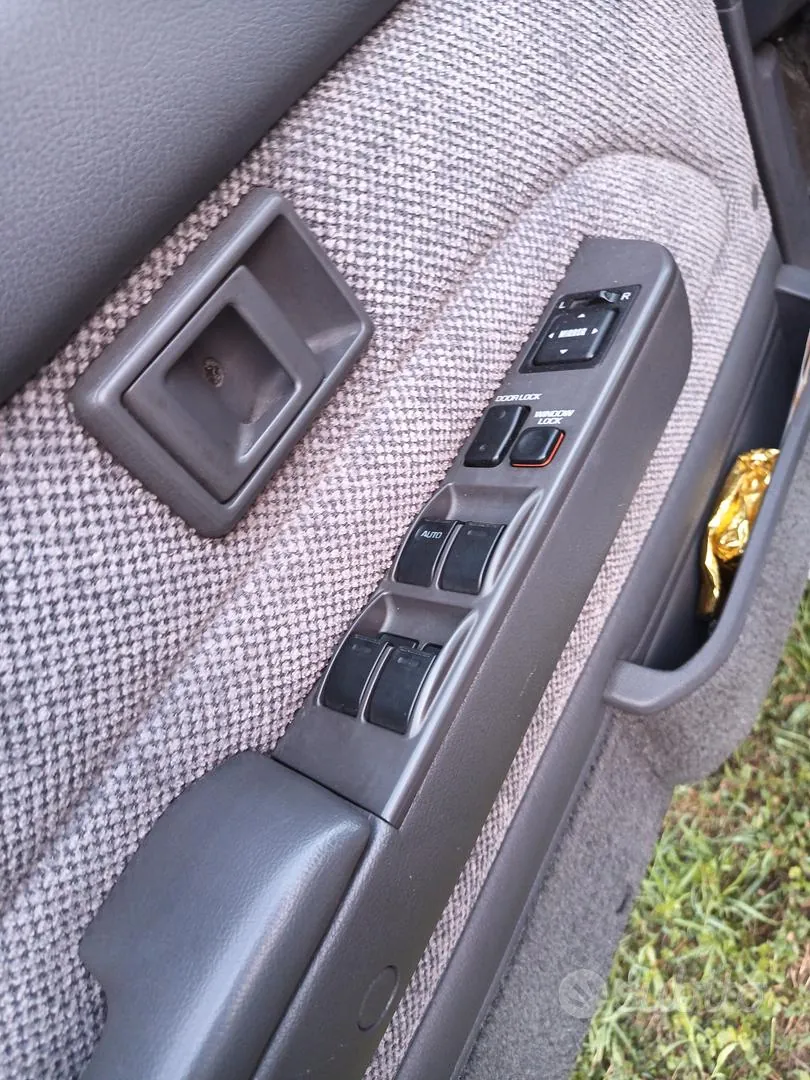 Toyota 4Runner 1990 photo 3