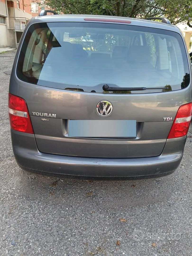 Volkswagen Touran