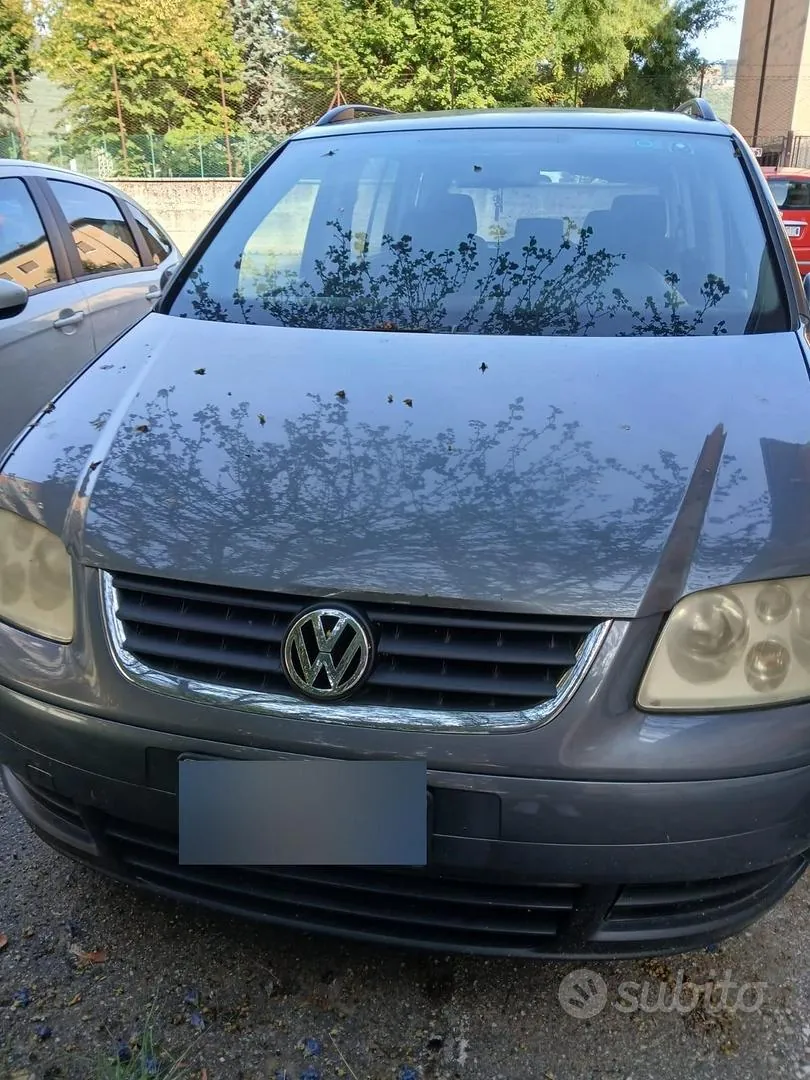 Volkswagen Touran 2005 photo 4