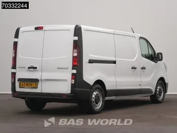 Renault Trafic 2023 photo 2