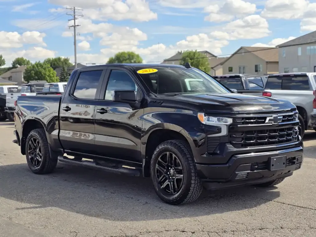 Chevrolet Silverado 1500 2023 photo 3