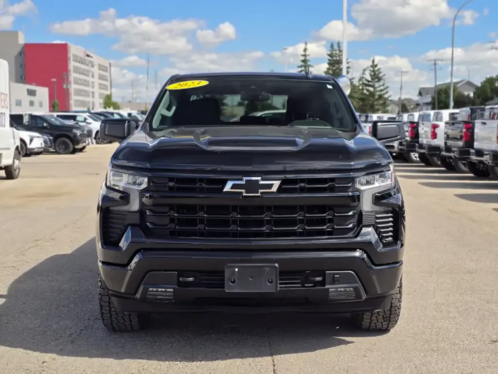 Chevrolet Silverado 1500 2023 photo 2