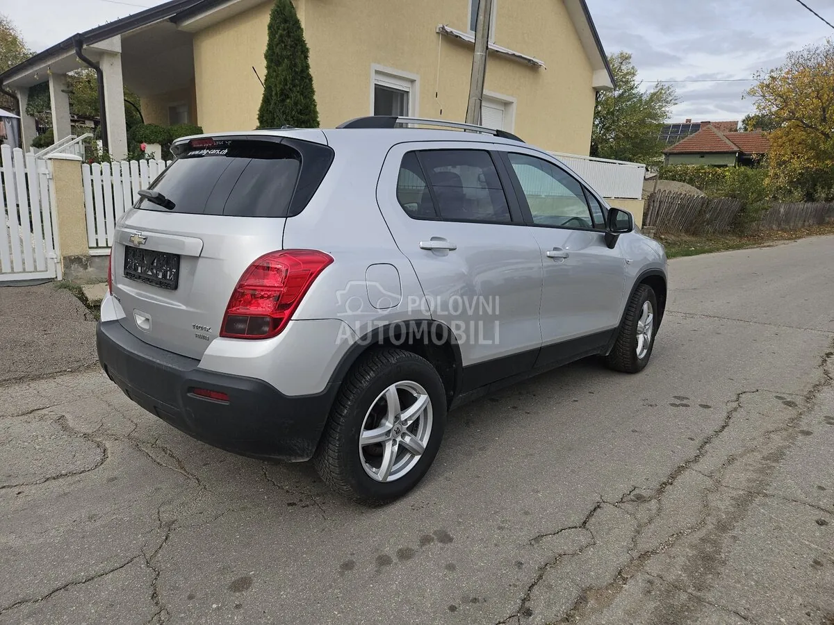 Chevrolet Trax 2014 photo 2