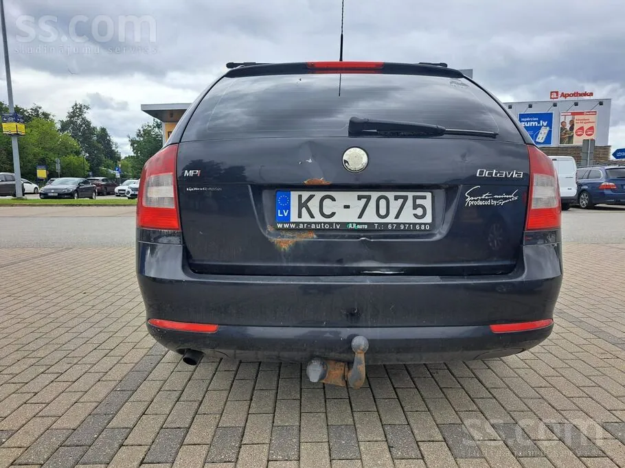 Skoda Octavia 2009 photo 4