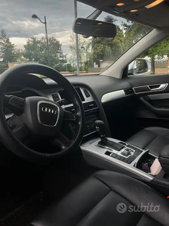 Audi A6 2010 photo 3