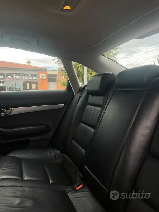 Audi A6 2010 photo 5