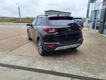Kia Stonic 2021 photo 3