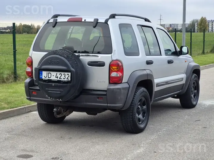 Jeep Cherokee 2004 photo 5
