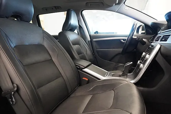 Volvo V70 2016 photo 4