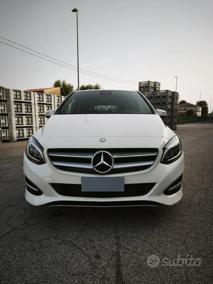 Mercedes-Benz B200 Cdi