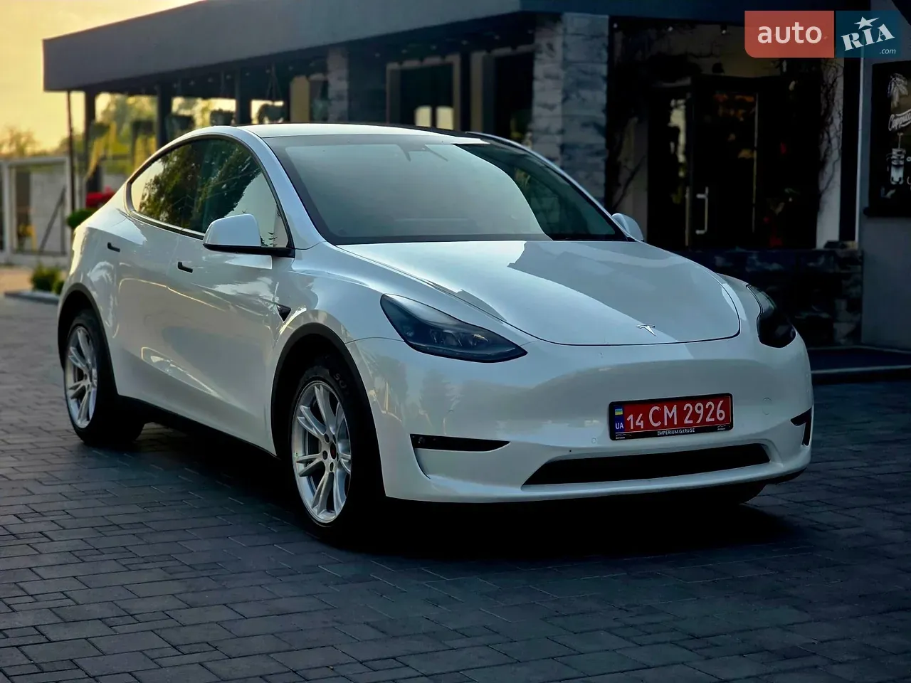 Tesla Model Y 2021 photo 2