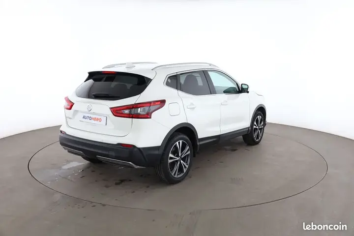 Nissan Qashqai 2018 photo 3