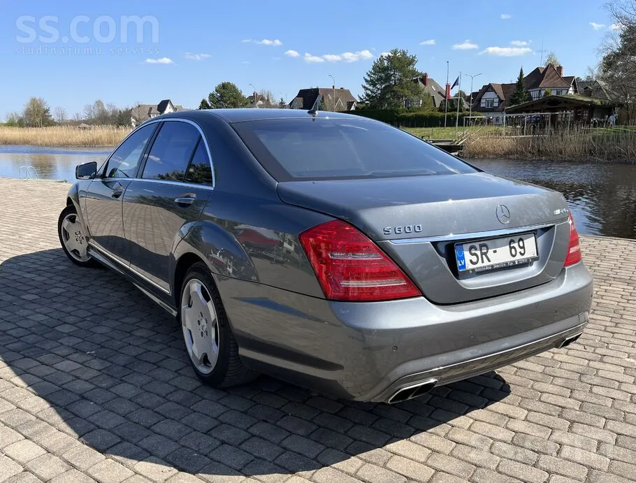 Mercedes-Benz S600 2006 photo 4