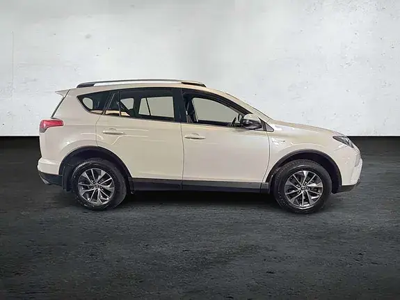 Toyota Rav4 2016 photo 5
