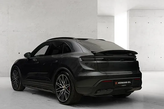 Porsche Macan 2025 photo 3