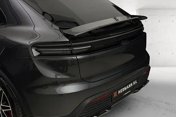 Porsche Macan 2025 photo 4