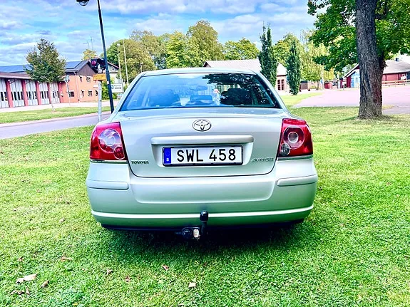 Toyota Avensis 2008 photo 4