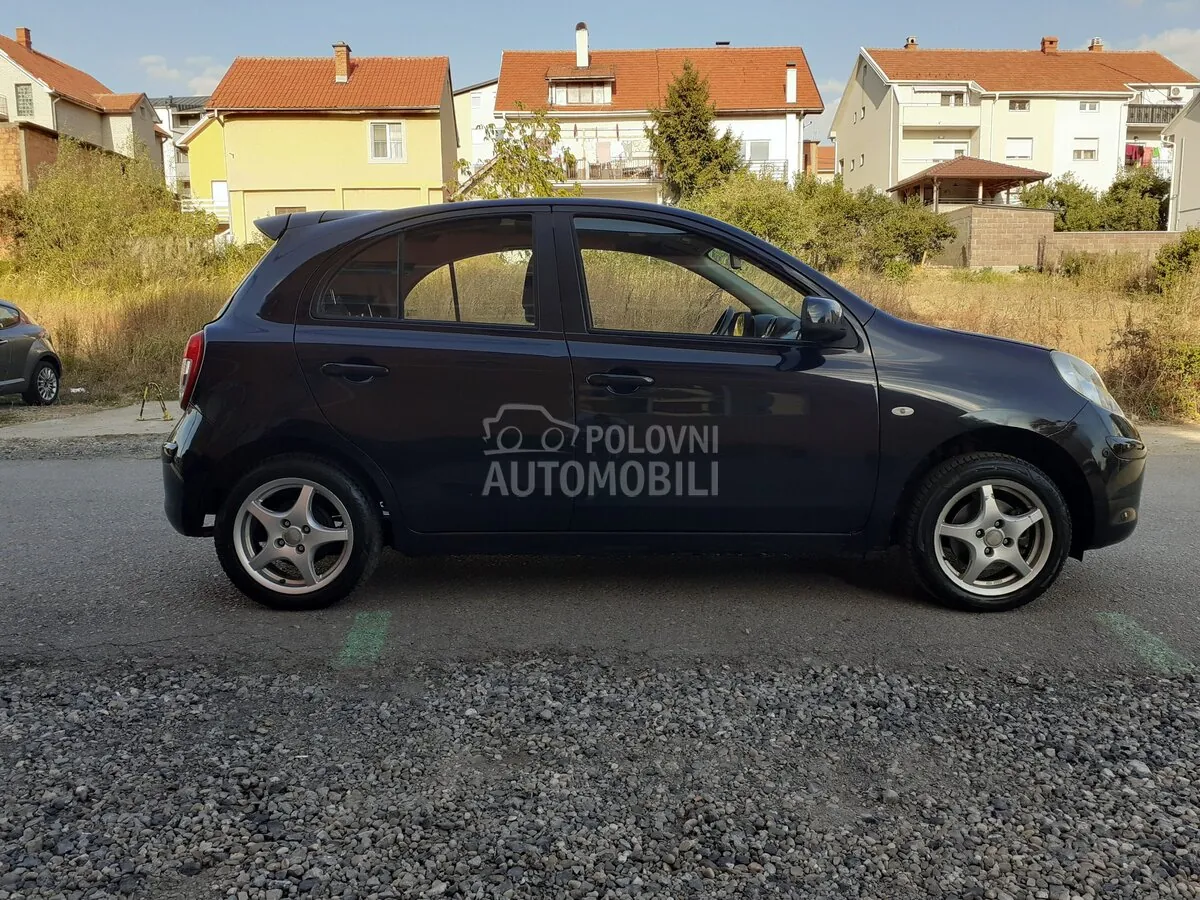 Nissan Micra 2013 photo 3