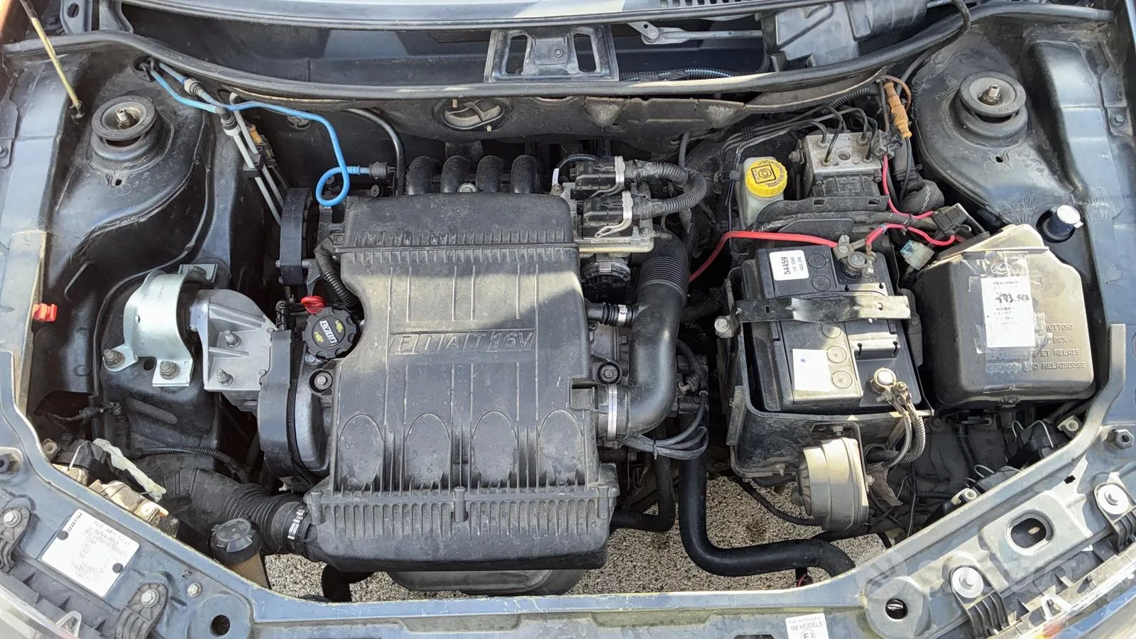 Fiat Punto 2000 photo 3