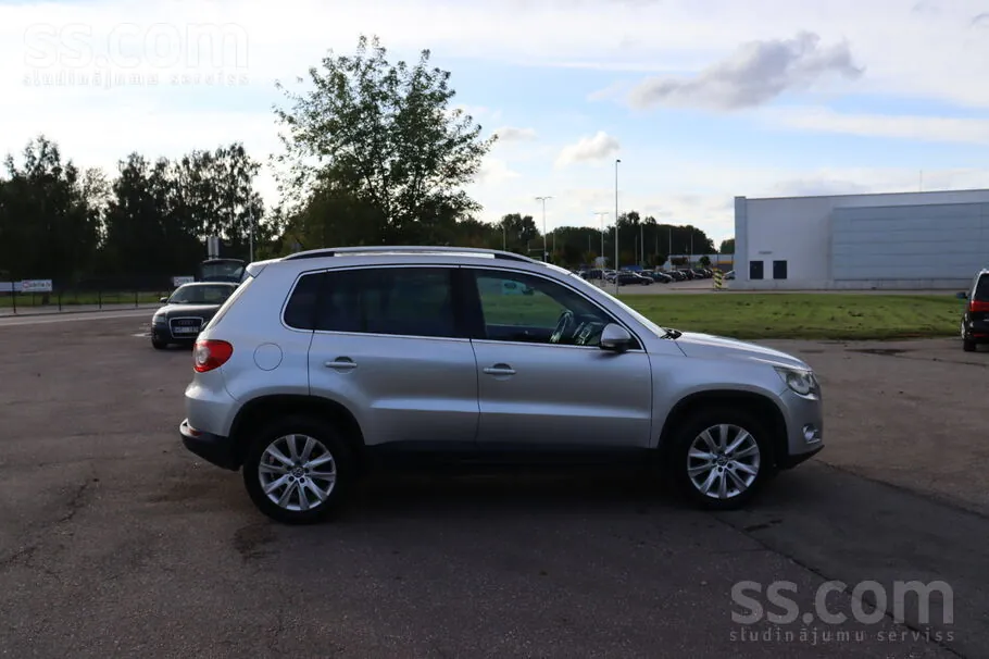 Volkswagen Tiguan 2009 photo 4